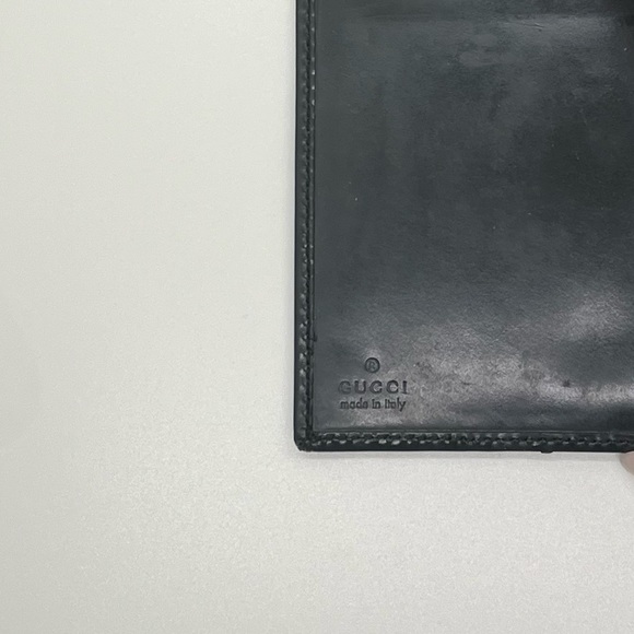 Authentic Gucci Vintage Black Leather Double Sided Wallet - Picture 4 of 9